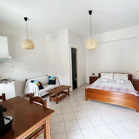 Cozy Studio In Skala, Agistri Apartment Exterior foto