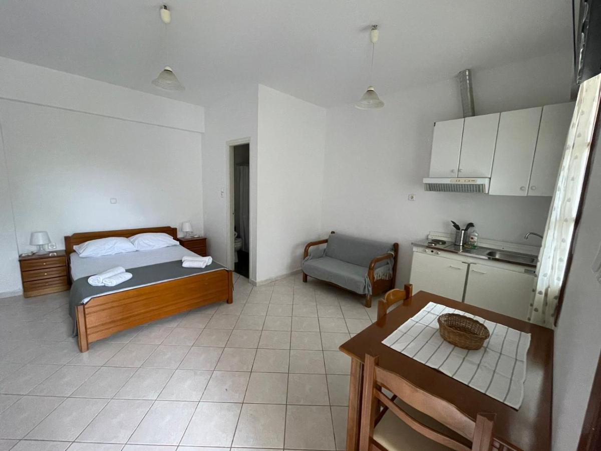 Cozy Studio In Skala, Agistri Apartment Exterior foto